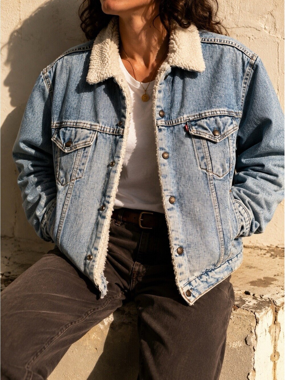 Vintage Levi’s Sherpa Lined Denim Trucker Jacket Made in USA Blanket Lined XL